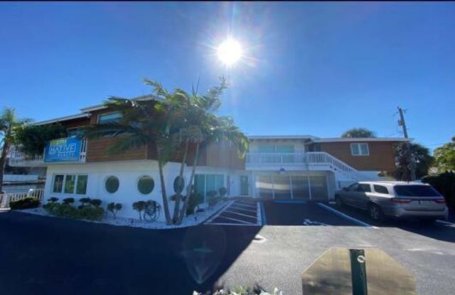 2200 NE 26th Street A, Wilton Manors, FL 33305