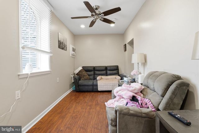 2533 W GIRARD AVE, Philadelphia, PA 19130