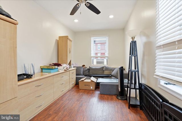 2533 W GIRARD AVE, Philadelphia, PA 19130