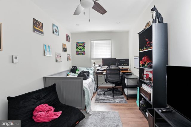 2533 W GIRARD AVE, Philadelphia, PA 19130