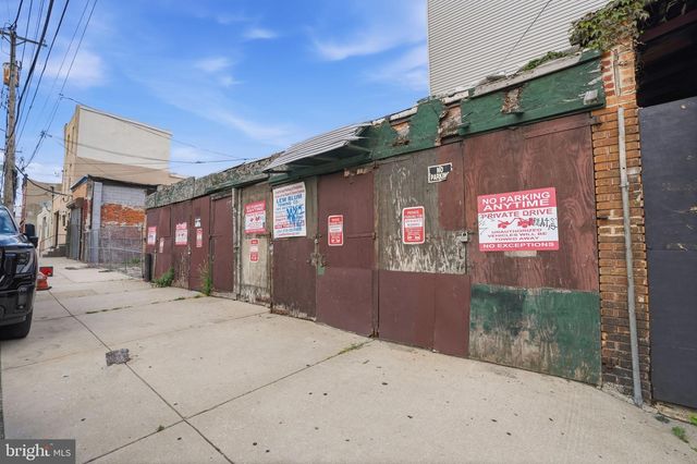 2533 W GIRARD AVE, Philadelphia, PA 19130
