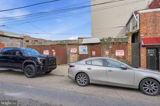 2533 W GIRARD AVE, Philadelphia, PA 19130