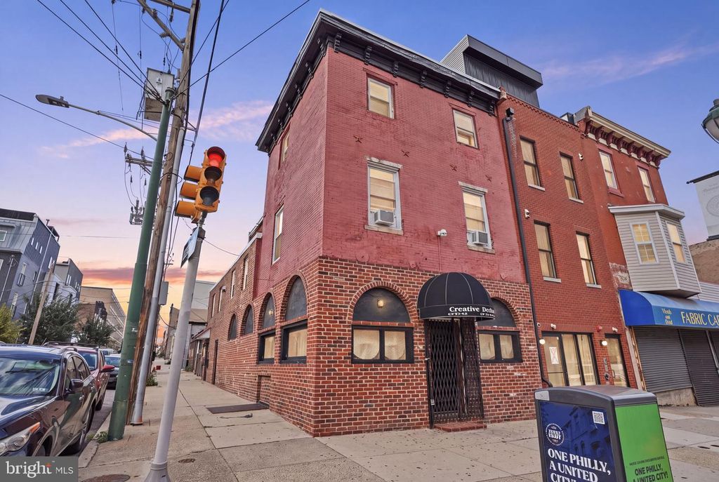 2533 W GIRARD AVE, Philadelphia, PA 19130