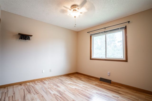 680 S Hickory Boulevard, Pleasant Hill, IA 50327