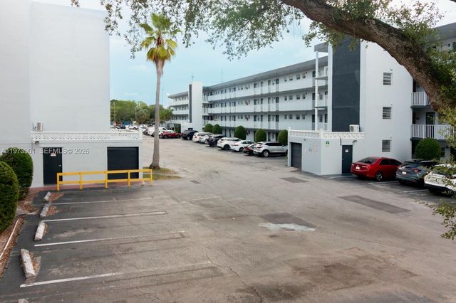 447 NE 195th Street 217, Miami, FL 33179