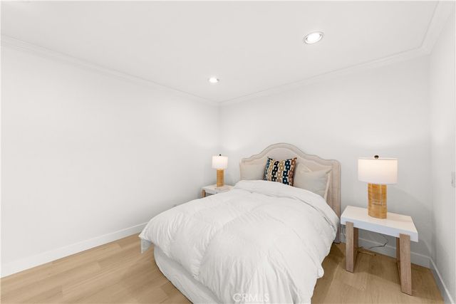 54 Willow Tree, Irvine, CA 92612