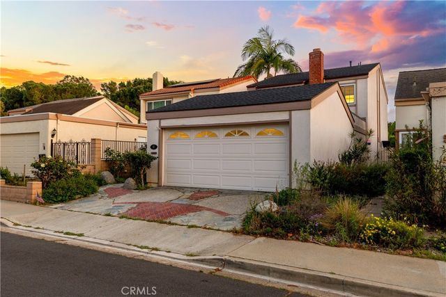 54 Willow Tree, Irvine, CA 92612