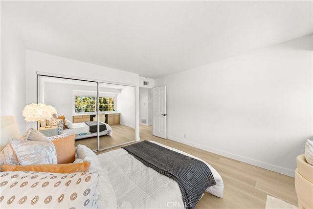 54 Willow Tree, Irvine, CA 92612