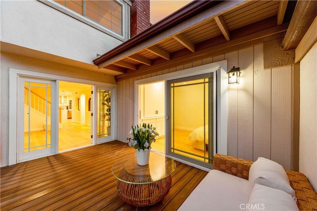 54 Willow Tree, Irvine, CA 92612