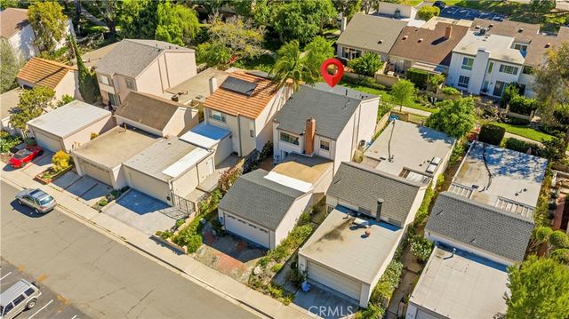 54 Willow Tree, Irvine, CA 92612