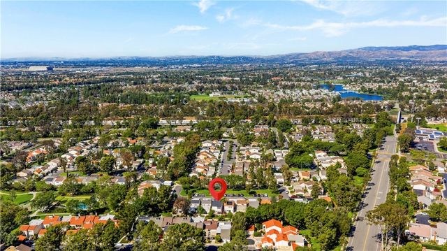 54 Willow Tree, Irvine, CA 92612