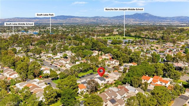 54 Willow Tree, Irvine, CA 92612