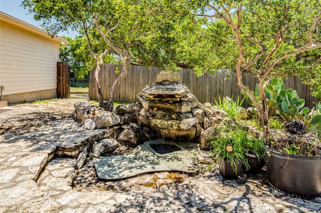 20 Saddle Rock RDG, Wimberley, TX 78676