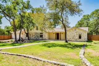 20 Saddle Rock RDGS, Wimberley, TX 78676