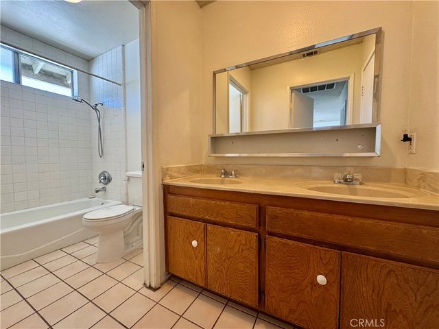 12327 Beverly C3, Whittier, CA 90601