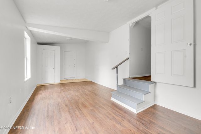 3035 LUCOMA Drive, Jacksonville, FL 32254