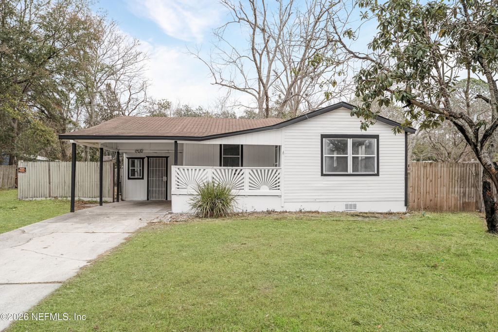 3035 LUCOMA Drive, Jacksonville, FL 32254