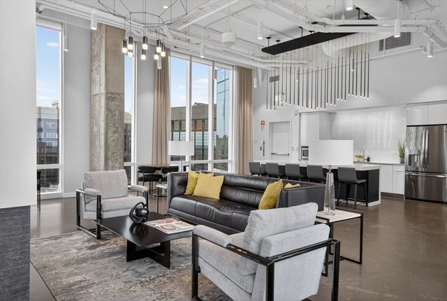 188 Brookline Ave 19B, Boston, MA 02215