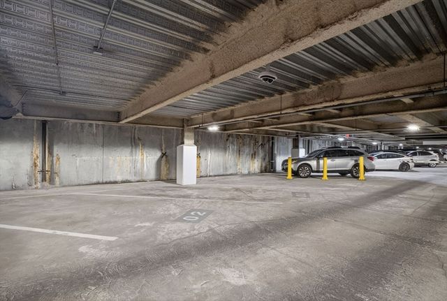 188 Brookline Ave 19B, Boston, MA 02215