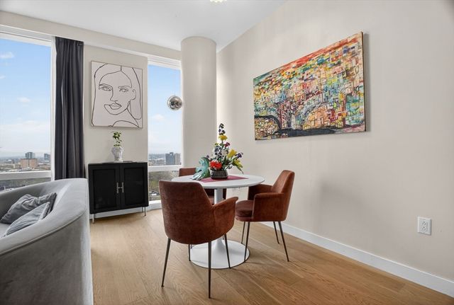 188 Brookline Ave 19B, Boston, MA 02215