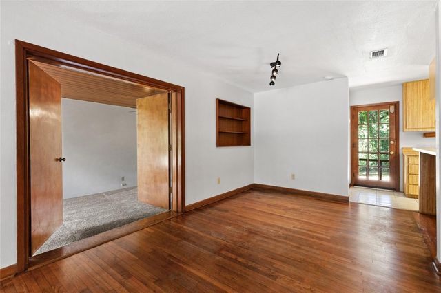 2256 NW 9TH PLACE, Gainesville, FL 32605