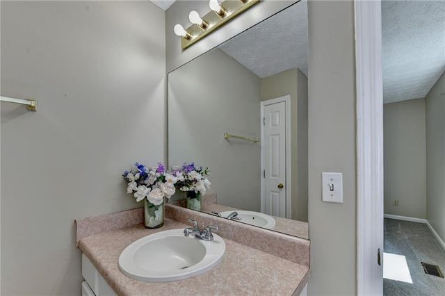 18 Silverthorne Court, Douglasville, GA 30134