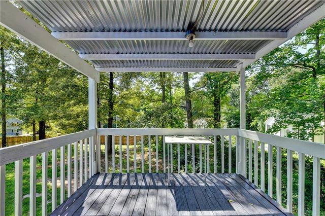 18 Silverthorne Court, Douglasville, GA 30134