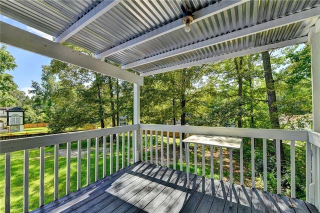 18 Silverthorne Court, Douglasville, GA 30134