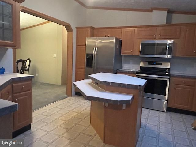3202 FOXGLOVE LN, Middle River, MD 21220