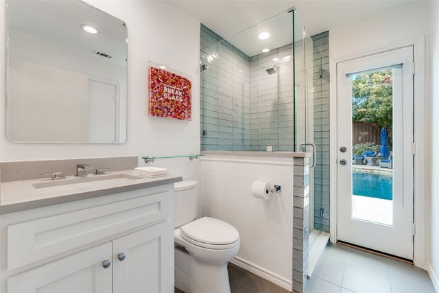 6438 Riverview Lane, Dallas, TX 75248