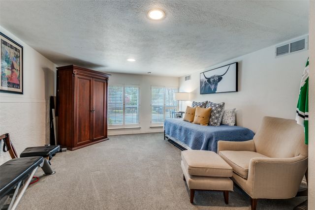 6438 Riverview Lane, Dallas, TX 75248