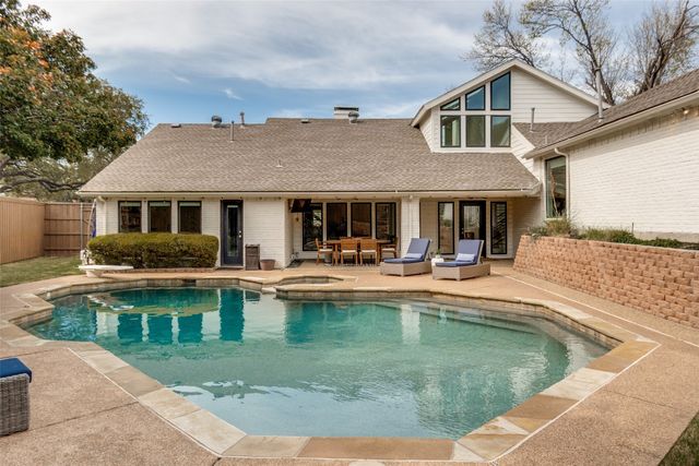 6438 Riverview Lane, Dallas, TX 75248