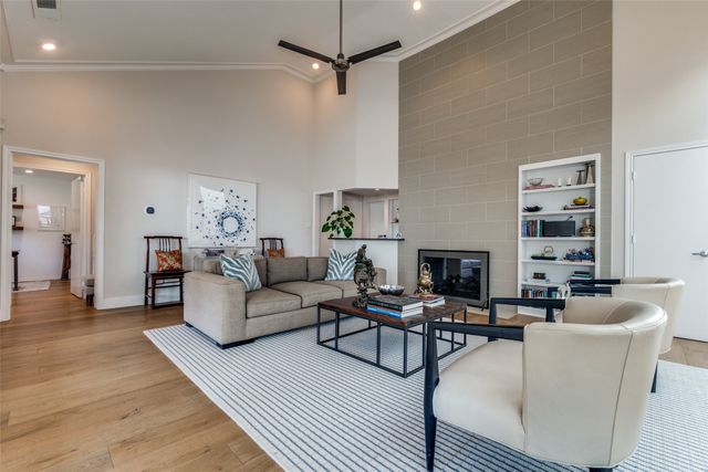 6438 Riverview Lane, Dallas, TX 75248