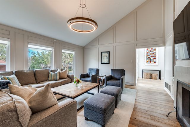 6438 Riverview Lane, Dallas, TX 75248