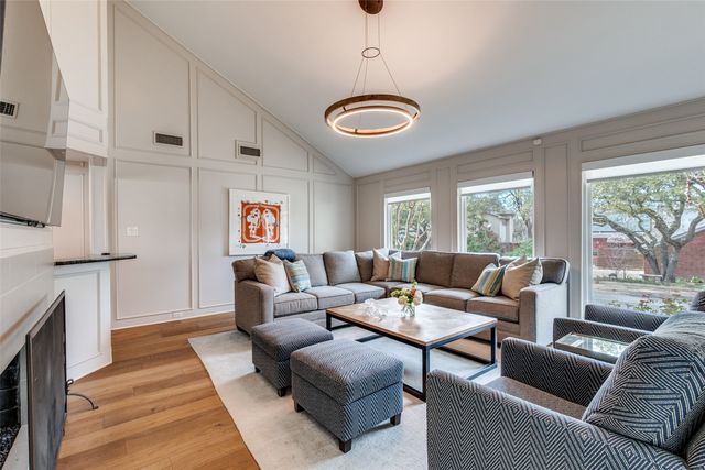 6438 Riverview Lane, Dallas, TX 75248