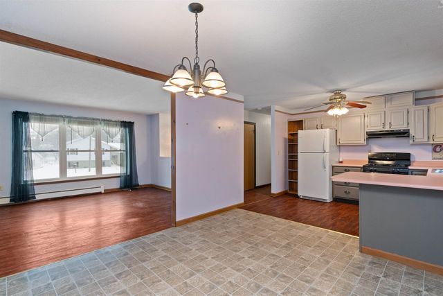 34 Murray Drive, St. Albans City, VT 05478