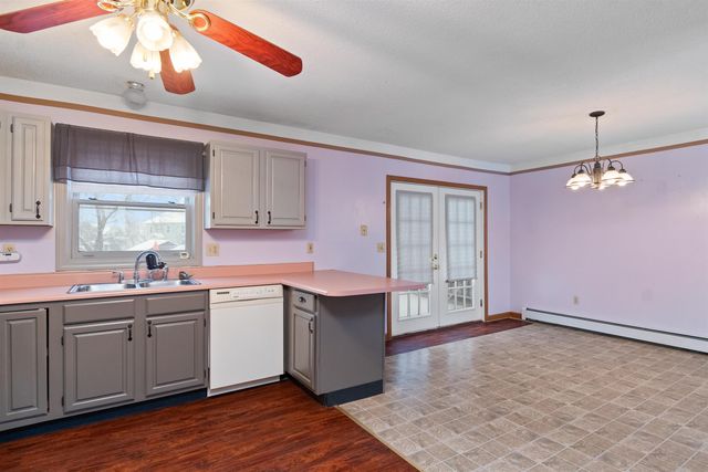 34 Murray Drive, St. Albans City, VT 05478