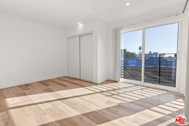 803 N Harvard Boulevard 1, Los Angeles, CA 90029