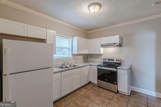 2718 Harris Street, East Point, GA 30344