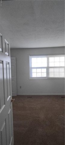 4 Roffman PL, Newport News, VA 23602