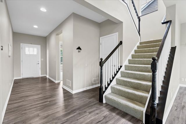 340 Hamilton Road, St. Charles, IL 60175