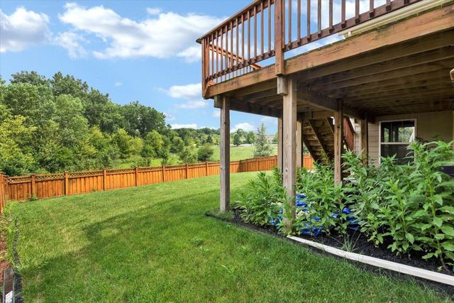 340 Hamilton Road, St. Charles, IL 60175