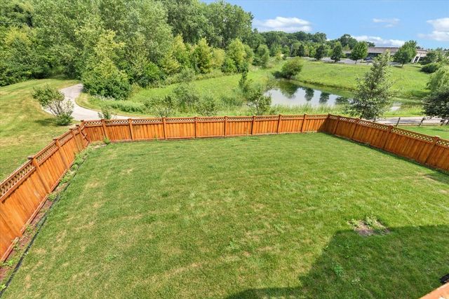 340 Hamilton Road, St. Charles, IL 60175