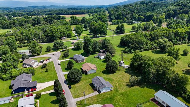 265 Joshua Circle, Whitwell, TN 37397