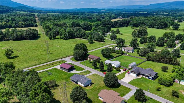 265 Joshua Circle, Whitwell, TN 37397
