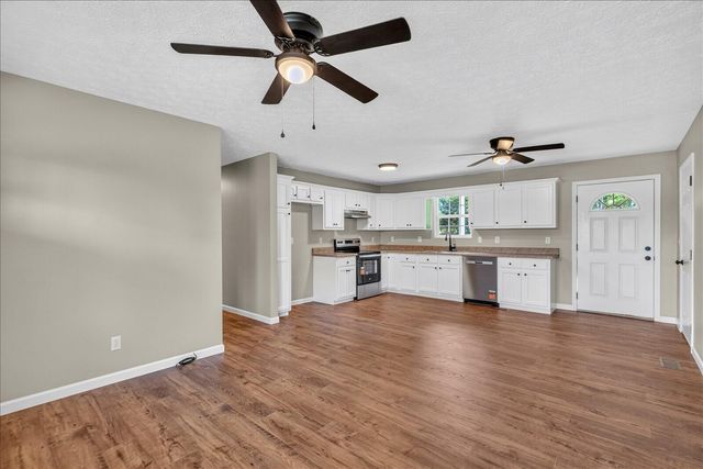 265 Joshua Circle, Whitwell, TN 37397