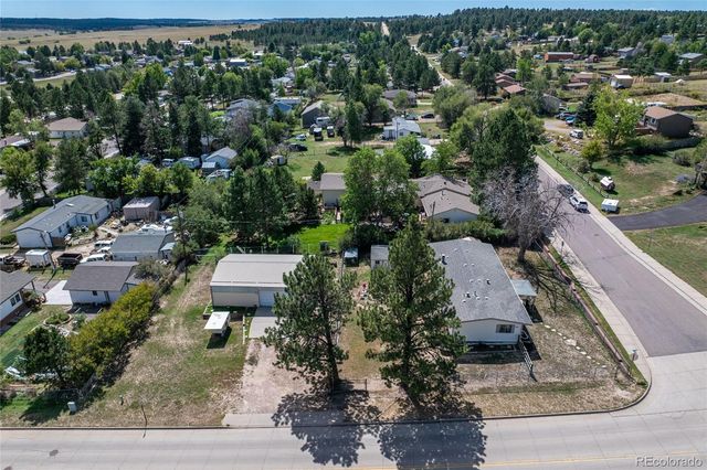 396 W Elm Street, Elizabeth, CO 80107