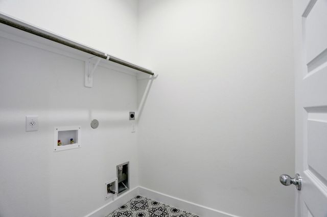 3003 Lago Costa Drive, Texas City, TX 77568