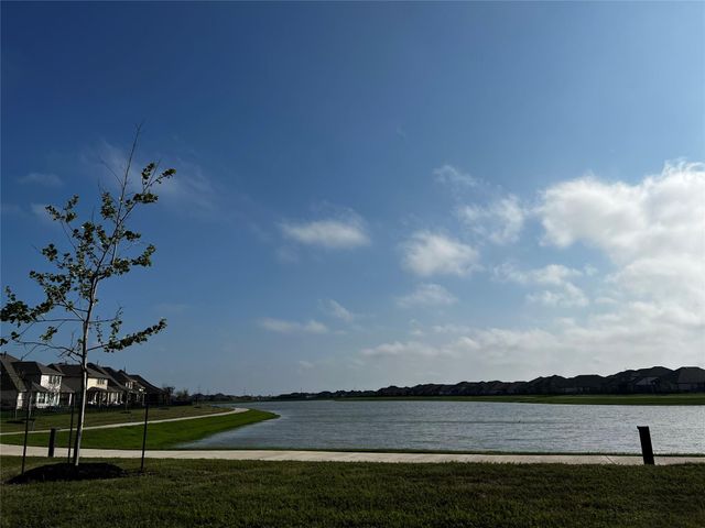 3003 Lago Costa Drive, Texas City, TX 77568