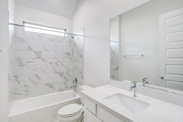 3003 Lago Costa Drive, Texas City, TX 77568